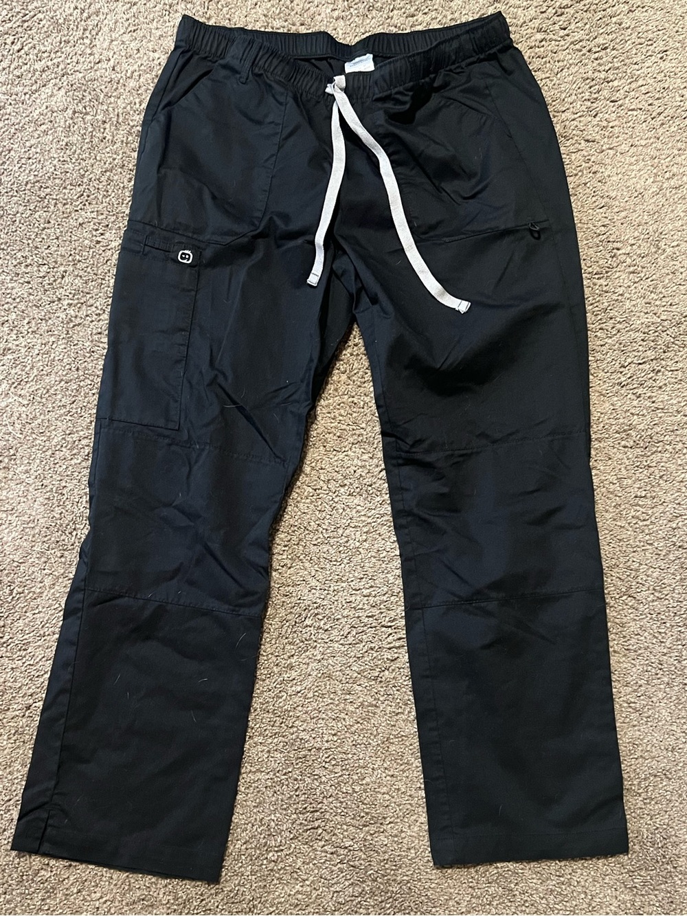 Five pairs of black women’s wonderwink size medium scrub pants